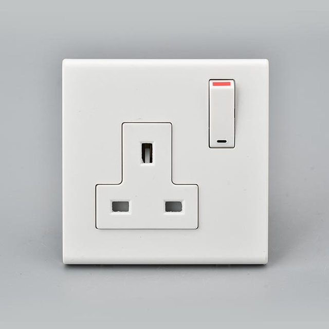 Smart 13A Home Switch Socket with Cable